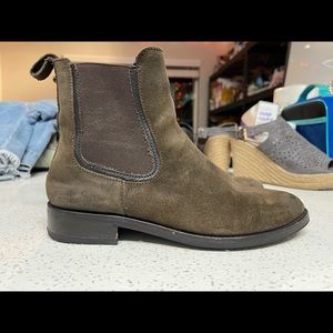 Thursday Chelsea Boots